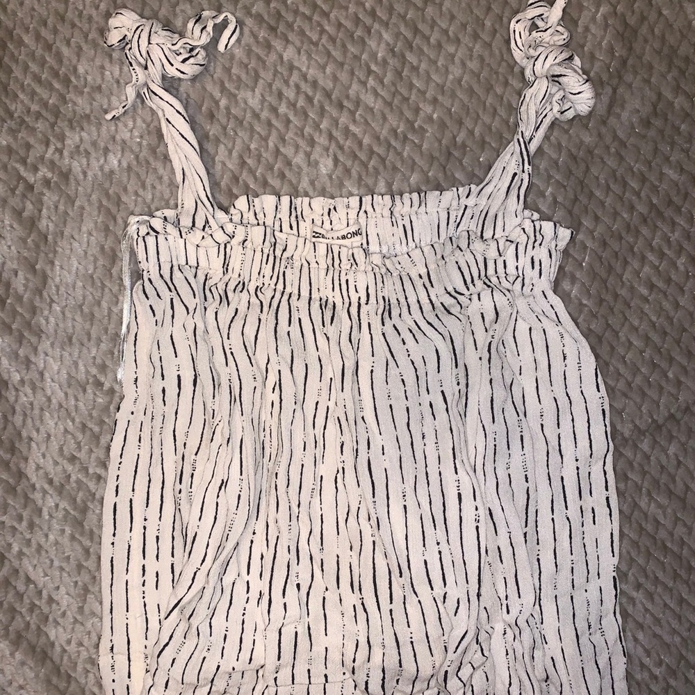 Billabong top